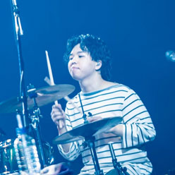 おおつかつばさ